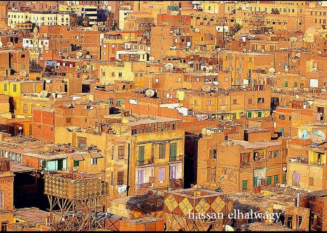 من الصور التي يلتقطها الكاتب حسن الحلوجي أثناء جولاته في القاهرة